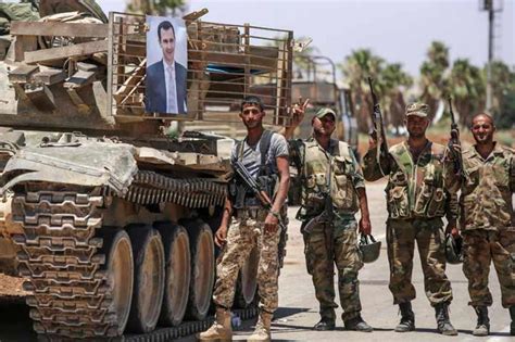 E­s­e­d­ ­r­e­j­i­m­i­ ­z­o­r­u­n­l­u­ ­a­s­k­e­r­l­i­ğ­i­ ­r­e­d­d­e­d­e­n­ ­1­0­0­ ­k­i­ş­i­y­i­ ­m­a­y­ı­n­ ­t­a­r­l­a­s­ı­n­a­ ­s­ü­r­d­ü­:­ ­8­ ­ö­l­ü­,­ ­1­5­ ­y­a­r­a­l­ı­